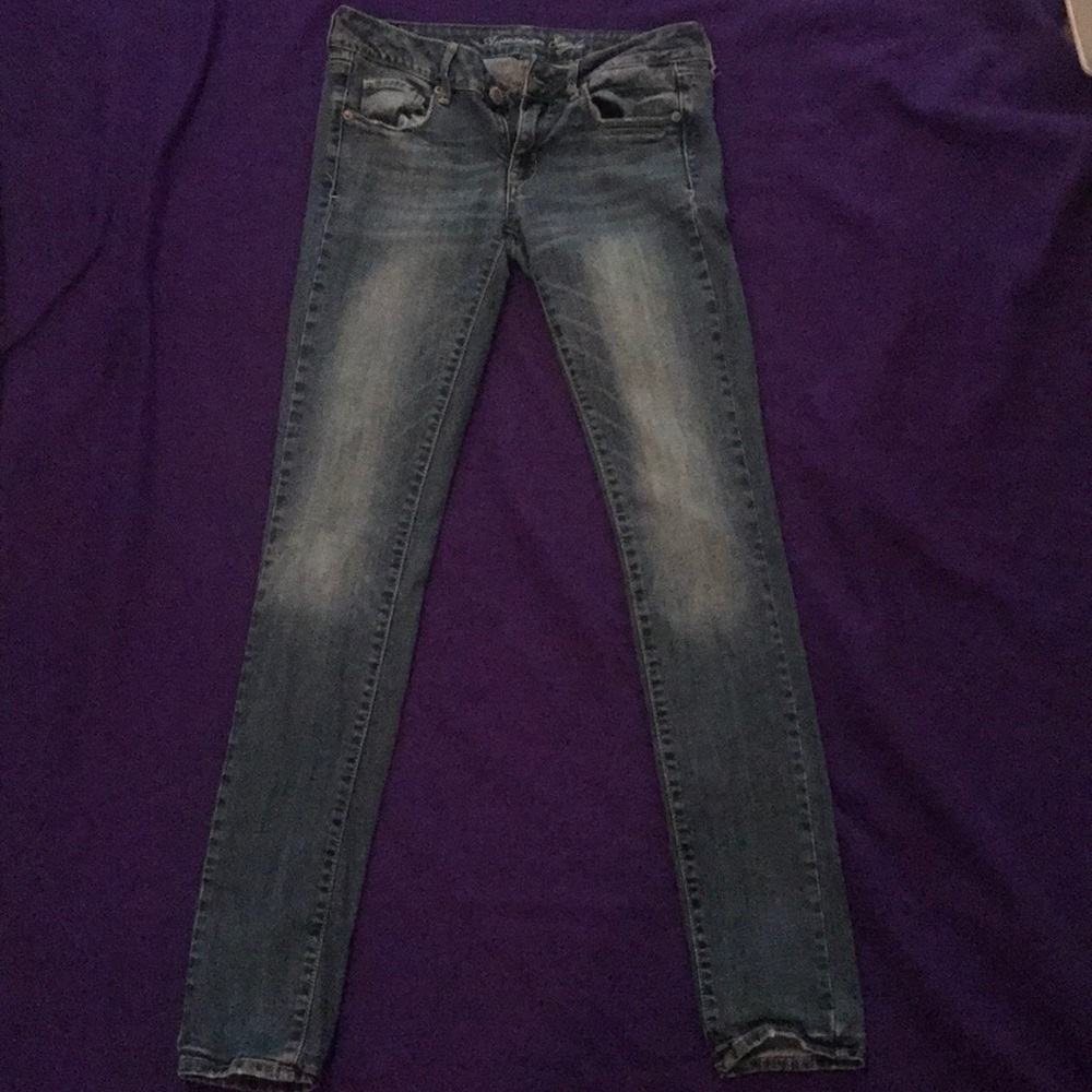 America Eagle Jeans .. Size 6 Long